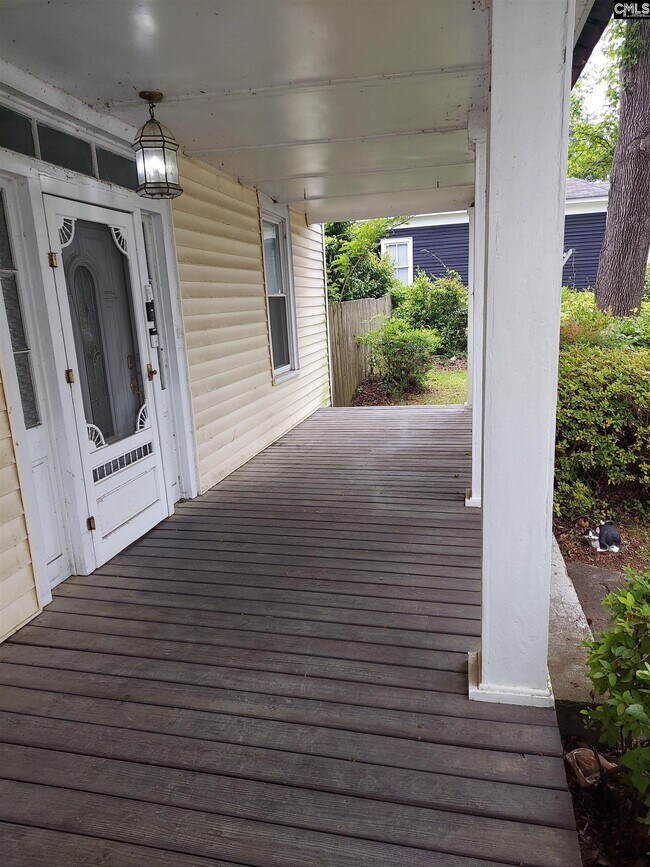 Building Photo - 3805 Lamar St