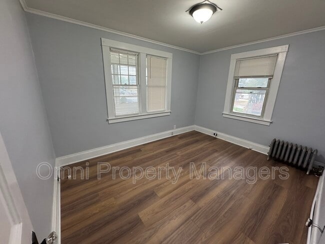 Building Photo - 8421 E 10 Mile Rd