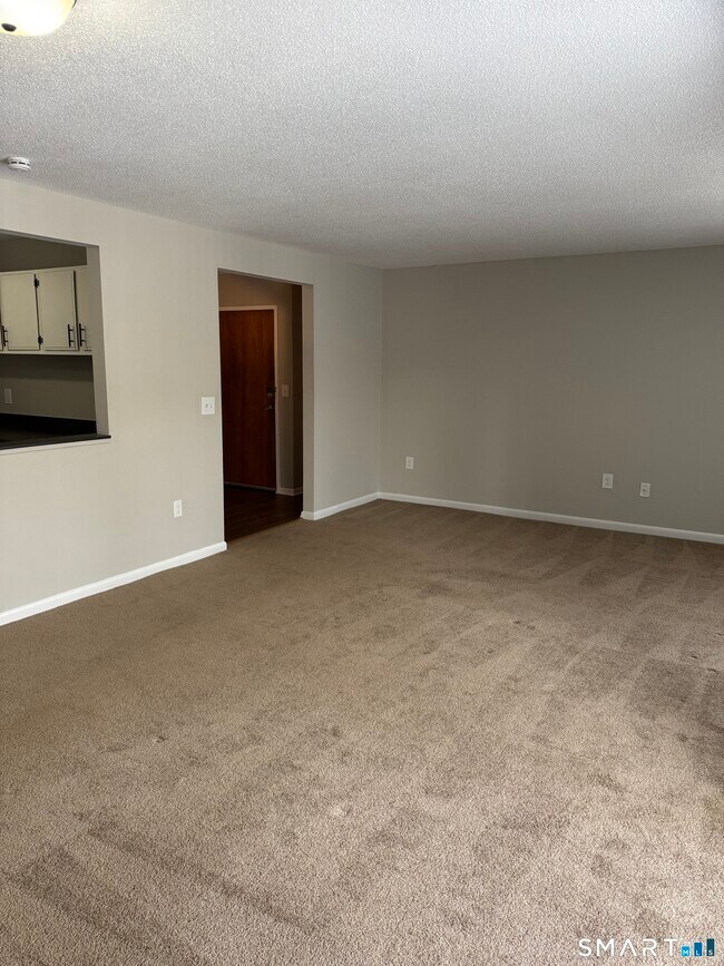 Building Photo - 175 Mill Pond Rd