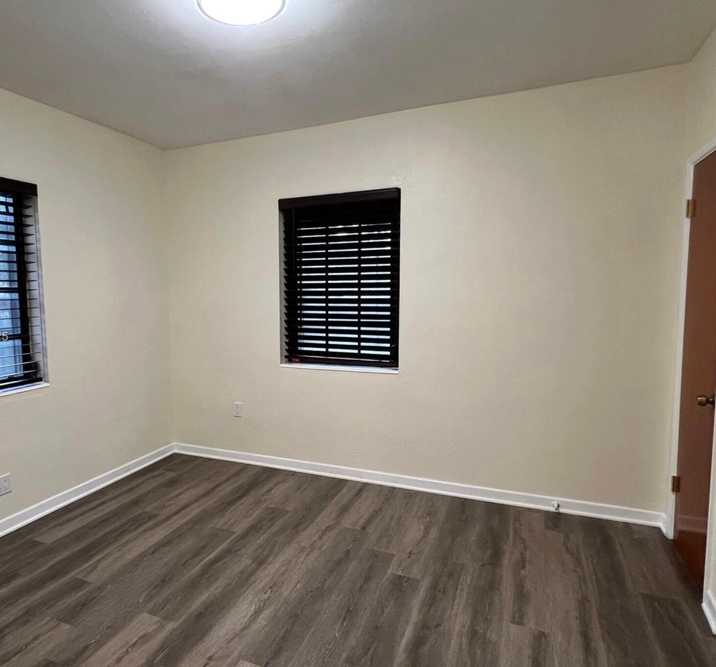 Building Photo - 189 Glendale Dr