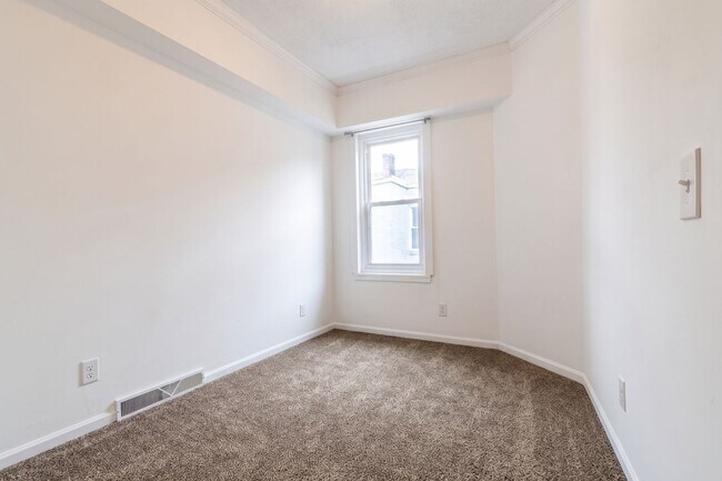 Building Photo - 4415 Garwood Way