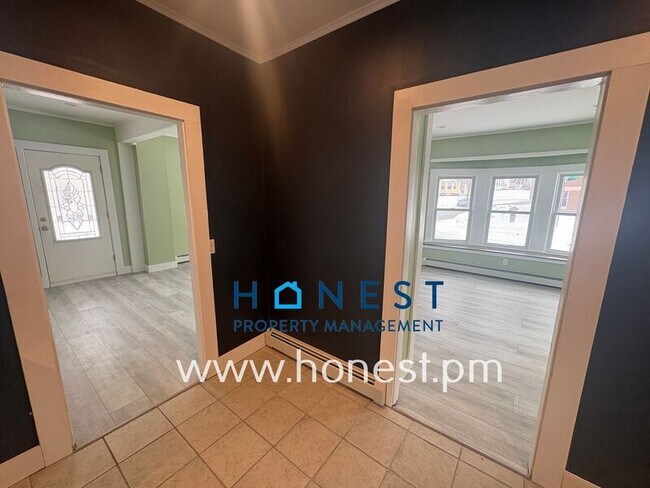 Building Photo - 101 Sabbatus Street