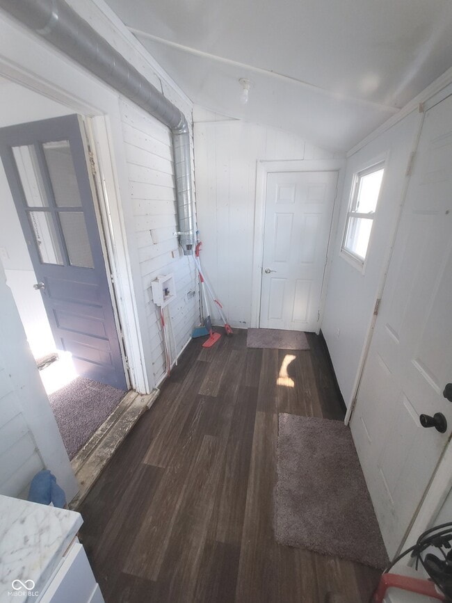 Building Photo - 2949 Adams St