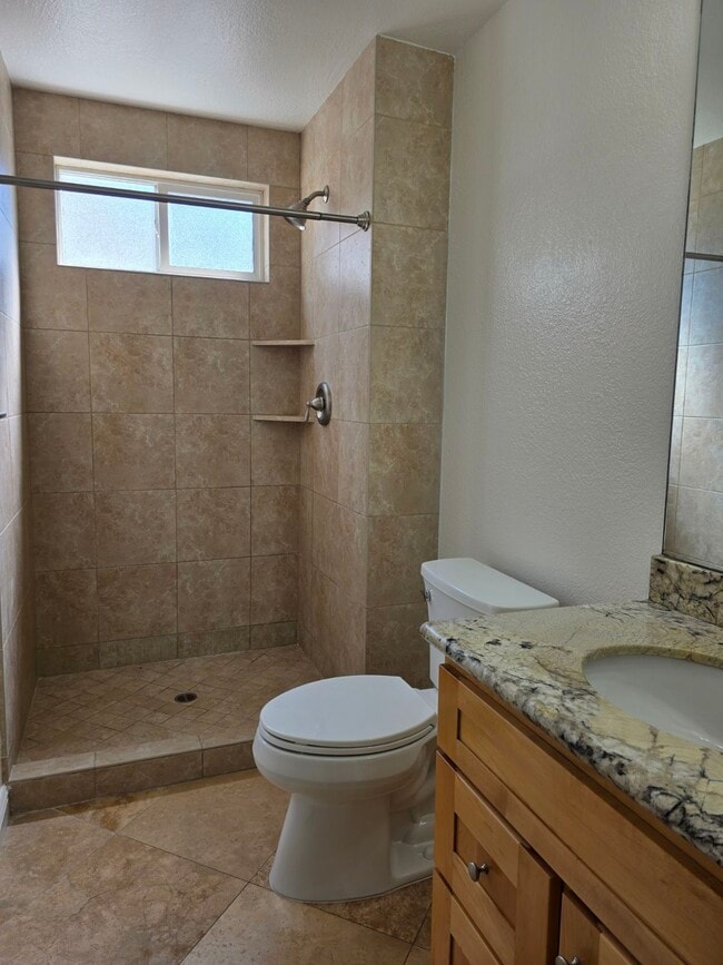 Building Photo - 437 Korbel Pl