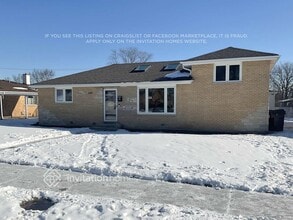 Building Photo - 641 Neva Ave