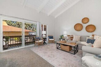 Building Photo - 17131 W Bernardo Dr