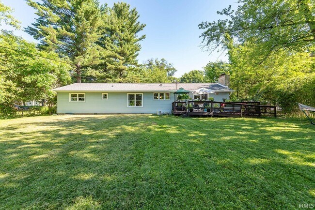 Building Photo - 1708 E Windsor Dr