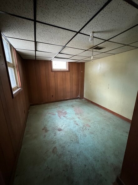 Bonus room in basement - 206 Longmeadow Dr