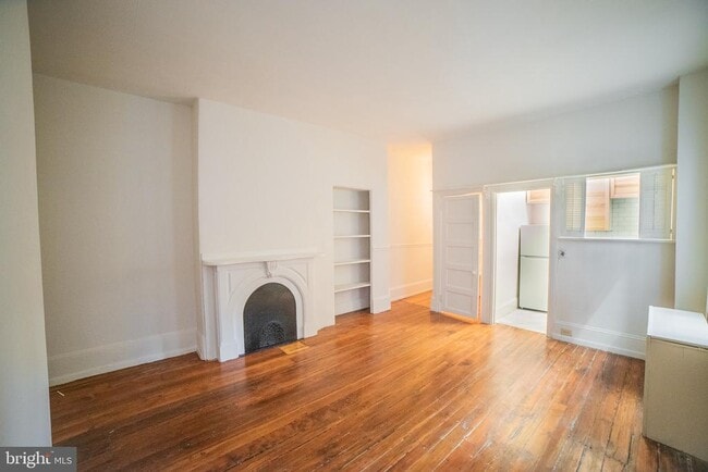 Building Photo - 2314 Spruce St