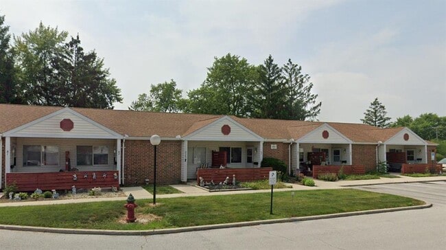 Primary Photo - 800 Indiana Ave