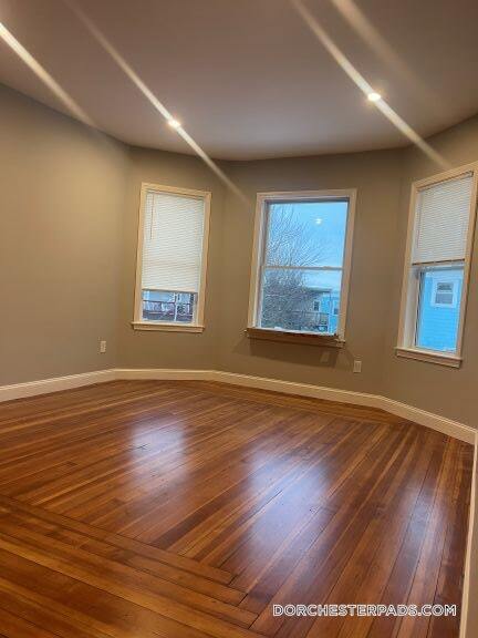 Building Photo - 19 Sawyer Ave