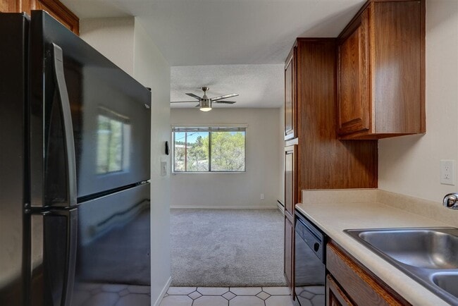Building Photo - Price Reduced! Granite Creek Condo - 2 bed...