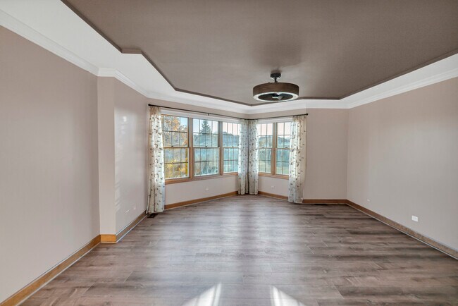 Building Photo - 4N550 School Rd