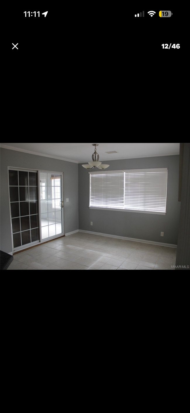 Building Photo - 400 E Emerald Dr