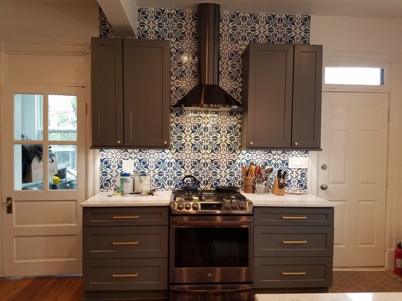 Kitchen - 4530 9th St NW