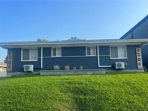 Building Photo - 4164 Folsom Ave