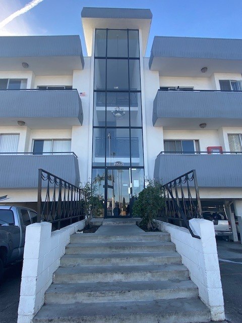 Building Photo - 8822 W. Cadillac Ave.