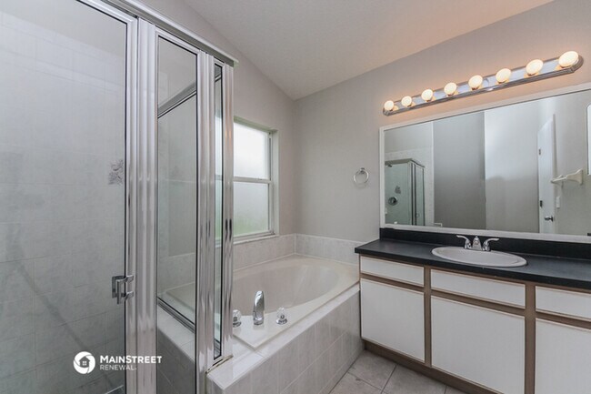 Building Photo - 3411 Cypress Point Cir