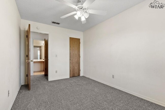 Building Photo - 4705 Eldorado Dr
