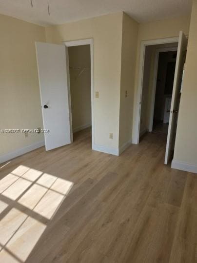 Building Photo - 2550 N Alafaya Trail