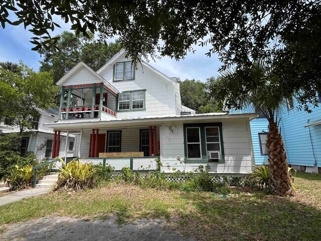 Primary Photo - 116 Bridge St