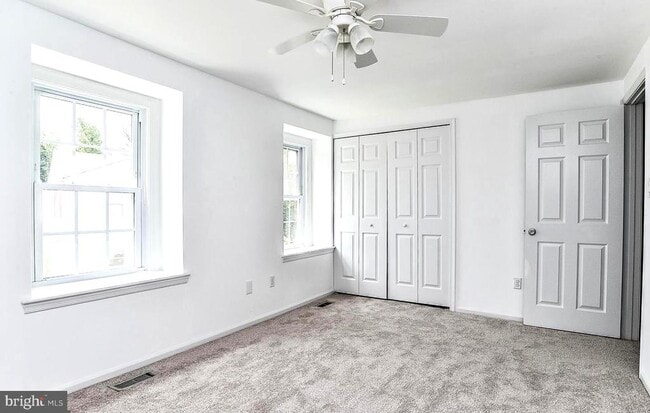Building Photo - 14424 Black Horse Ct