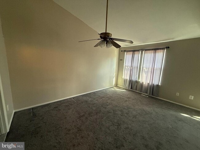 Building Photo - 7804 Old Litchfield Ln