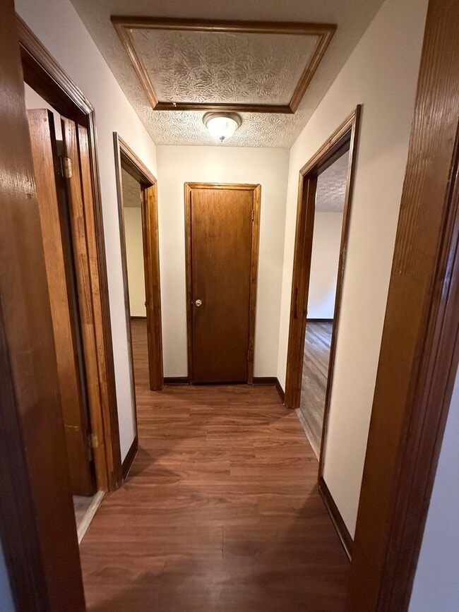 Building Photo - Smokerise Park - 2BR/1BA East Athens Living