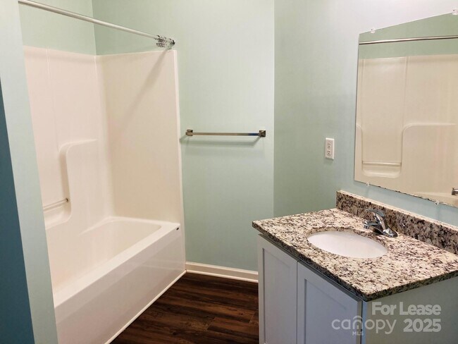 Building Photo - 17905 Delmas Dr