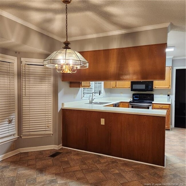 Building Photo - 4016 Bankside Dr