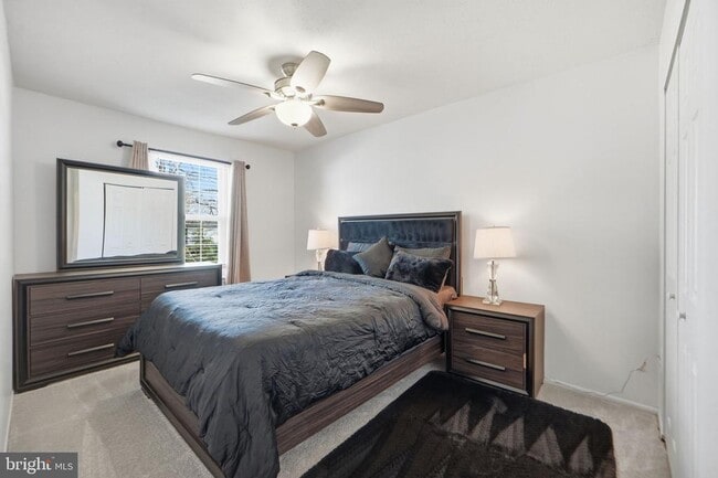 Building Photo - 1013 Copperfield Ct