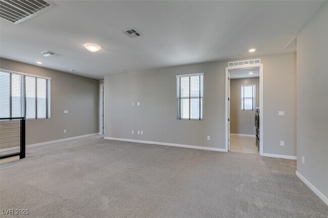 Building Photo - 2162 Sunset Valley St