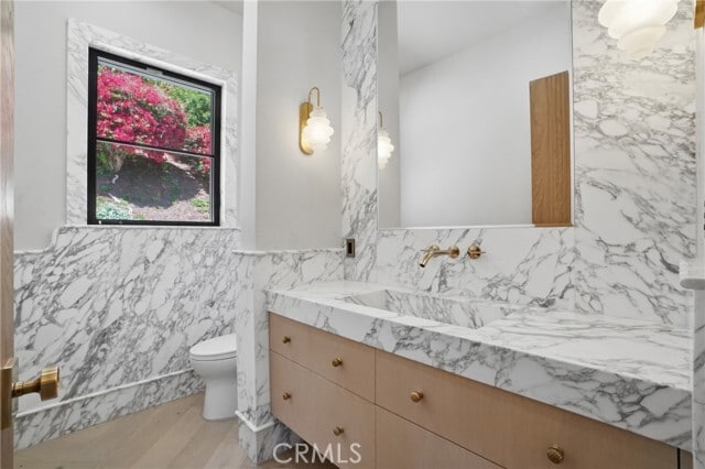 Building Photo - 5520 Horizon Dr