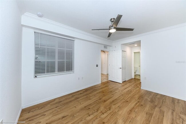 Building Photo - 14091 Heritage Landing Blvd