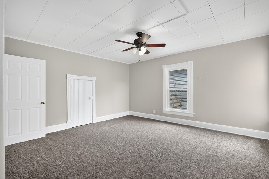 Building Photo - 1232 Lane St