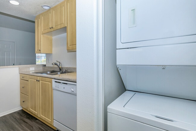 Building Photo - Arbor Lane Apartment Homes