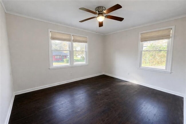 Building Photo - 610 Wilshire Ave