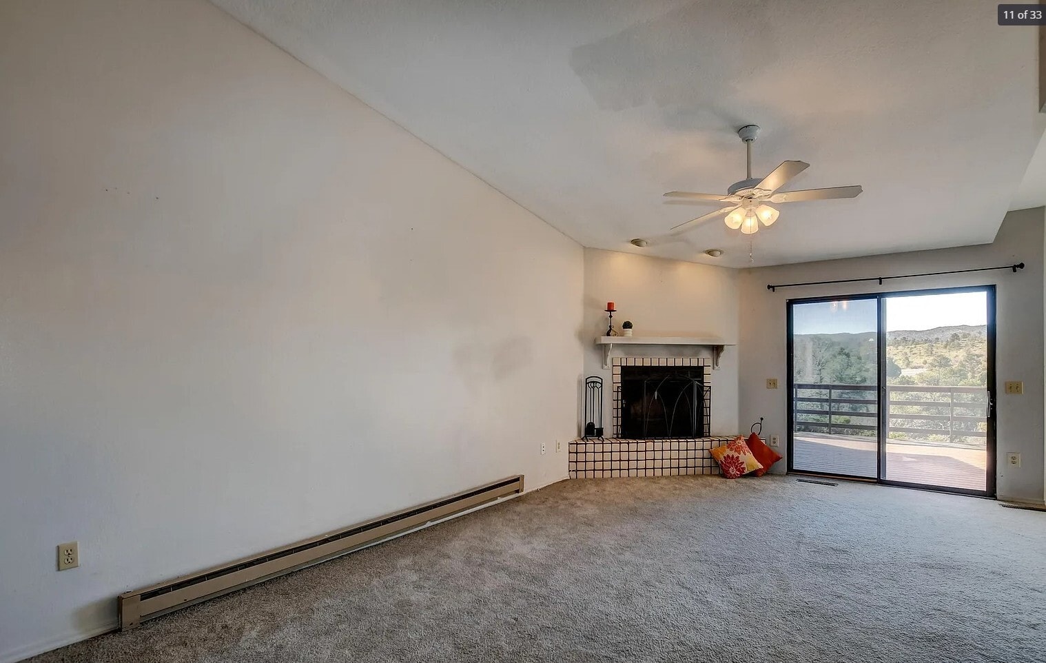 Building Photo - 4944 Summit Cir