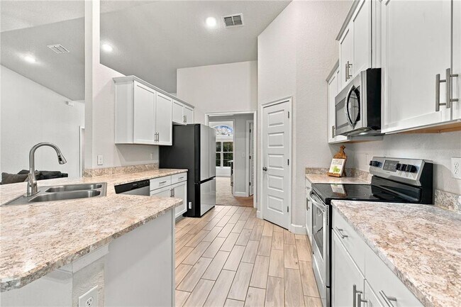 Building Photo - 6644 SW 179th Ct Rd