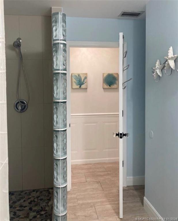 Building Photo - 4621 SE Shady Ridge Ln