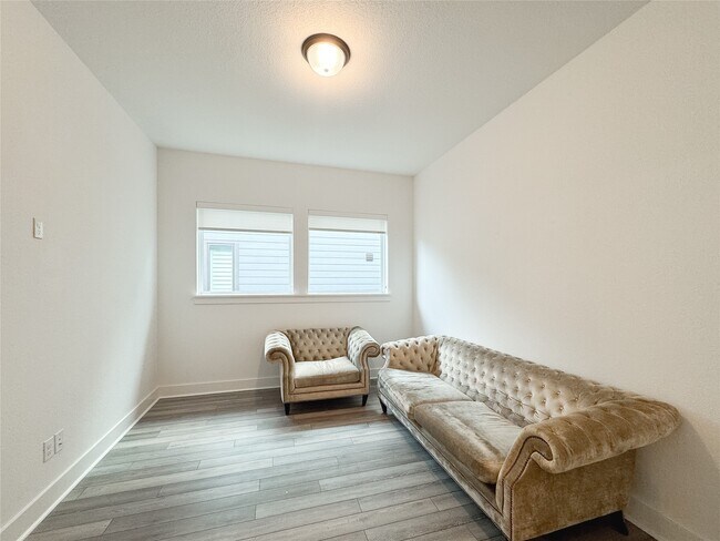 Building Photo - 15114 Prosperous Pl