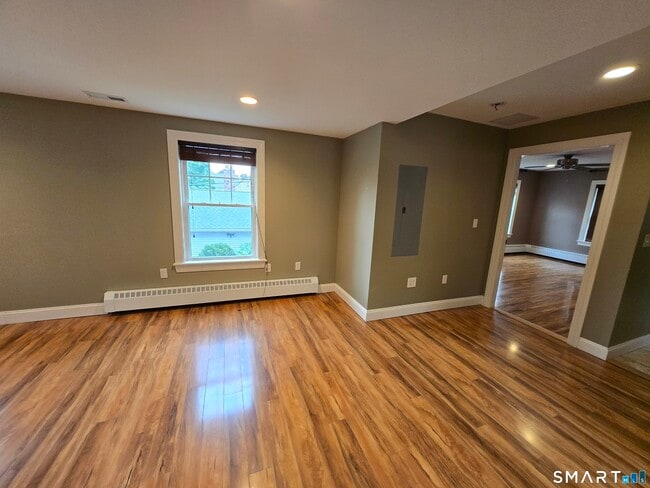 Building Photo - 47 McKinley Ave