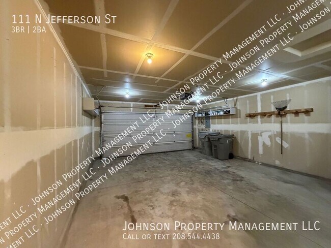 Building Photo - 111 N Jefferson St