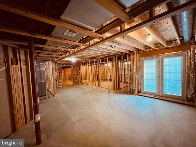 Building Photo - 2698 Myrtlewood Dr