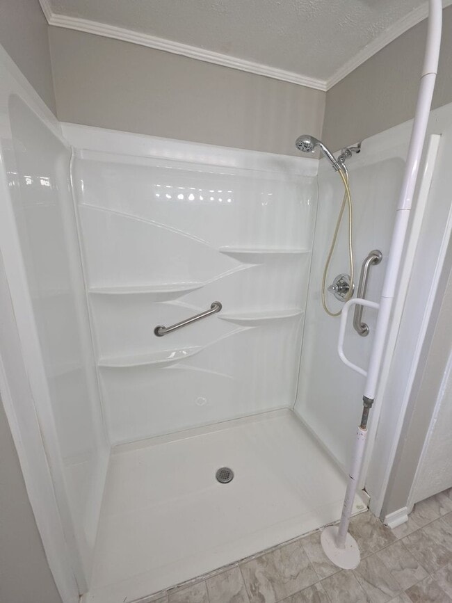 Building Photo - 3 Bedroom / 2 Bath – Accessible Home in Algood