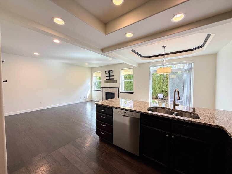 Building Photo - 3415 189th Pl SE