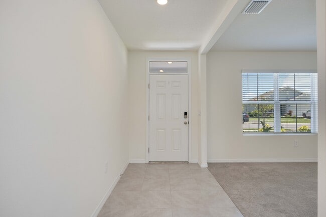 Building Photo - 17308 Reserva Dr