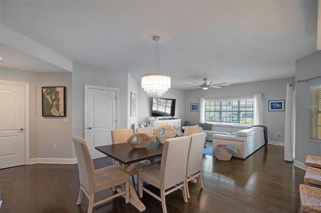 Building Photo - 14041 Bellagio Way