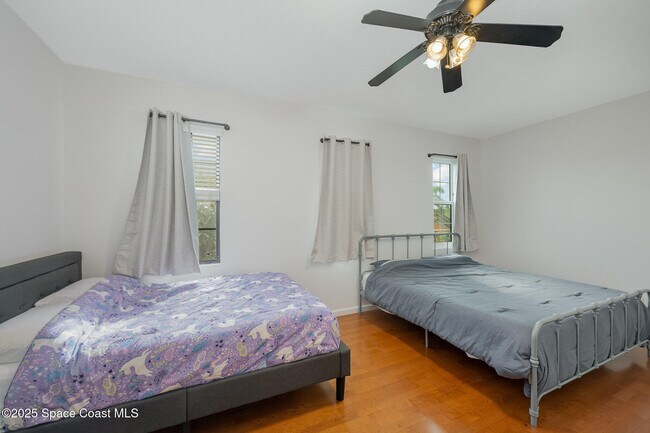 Building Photo - 2842 Glenridge Cir