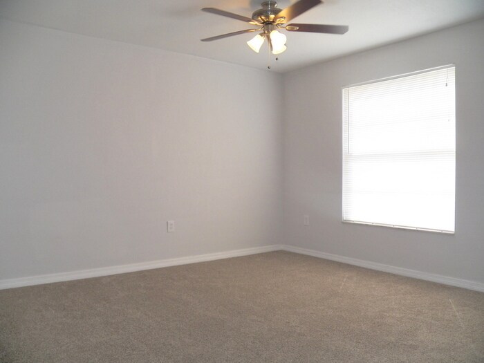 Building Photo - 7109 Vallejo Way